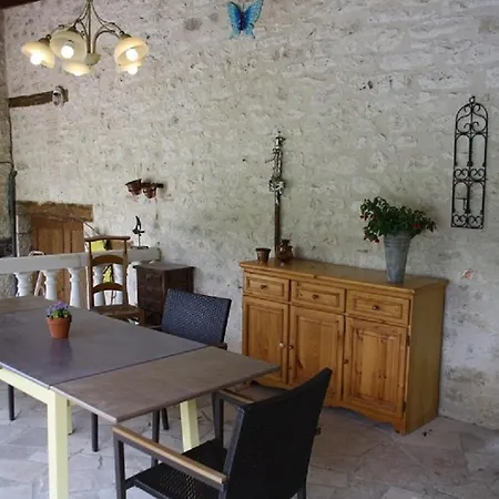 Feriehus La Perle Du Lot 5 Places Castelnau-Montratier